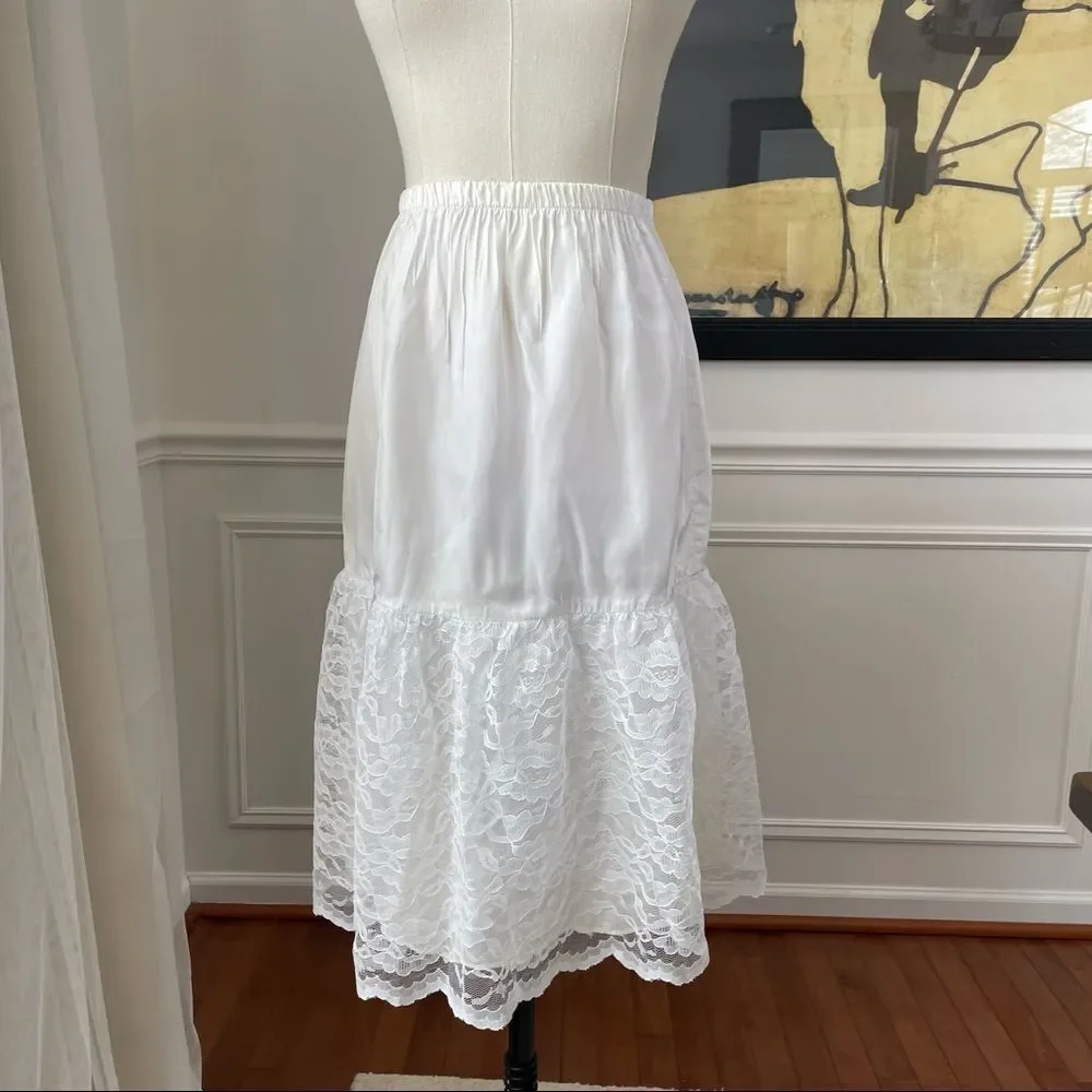 Vintage 80s Slip Betsy’s Things White Lace L